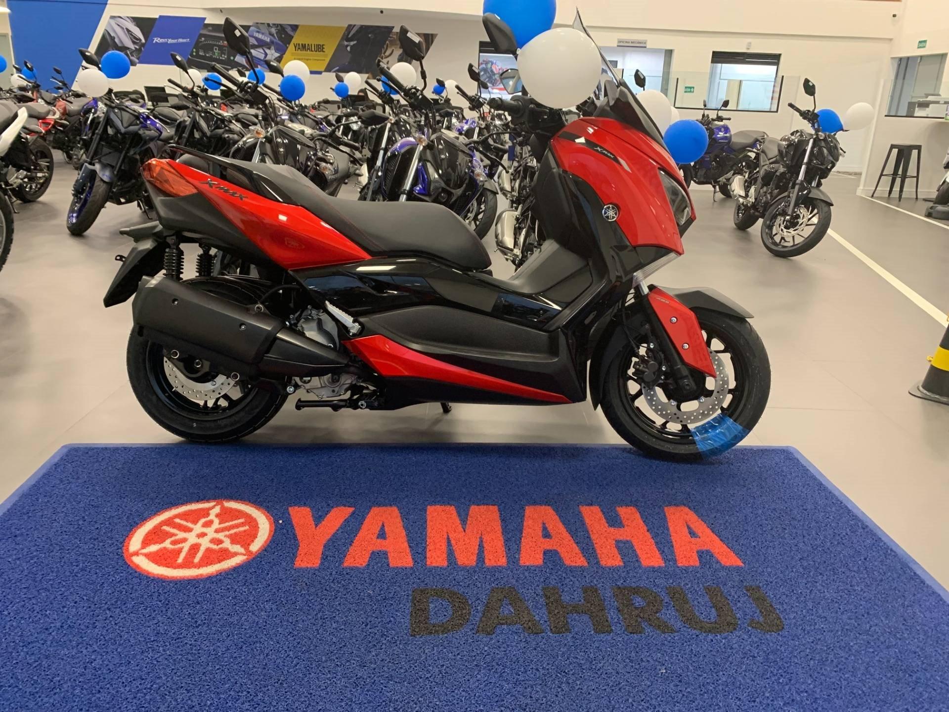 Yamaha Xmax 2024